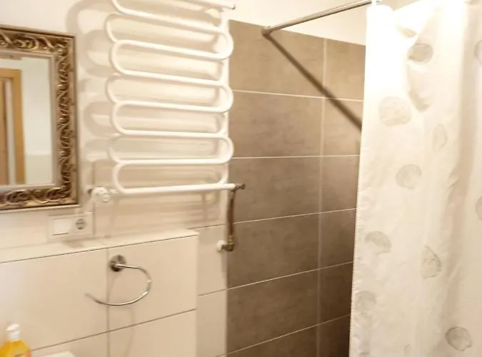 Alte Schule Waddens * בוטיאדינגן